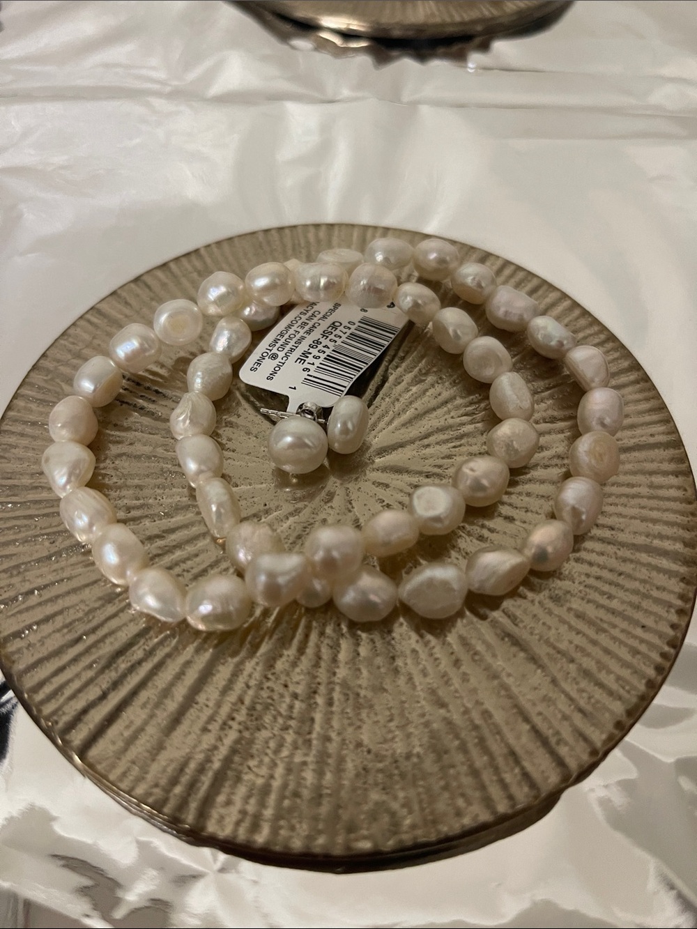 Cultured Pearl Cult Stretch Bracelet - Ivory Luster and Cultured Pearl Cult Stud
